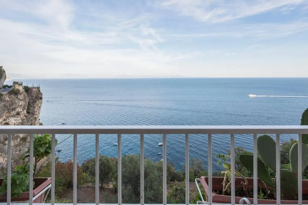 Villa La Terrazza Amalfi 0*,